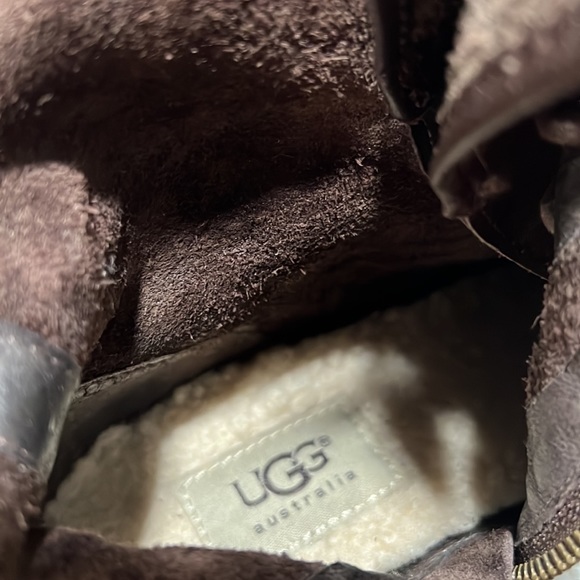 UGG MAAVERIK LODGE BROWN TEXTURED LEATHER BUCKLE BOOTS, WOMEN US 6 - Picture 10 of 10